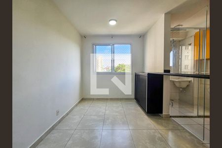 Sala/Cozinha de apartamento para alugar com 2 quartos, 40m² em Jardim Germania, São Paulo