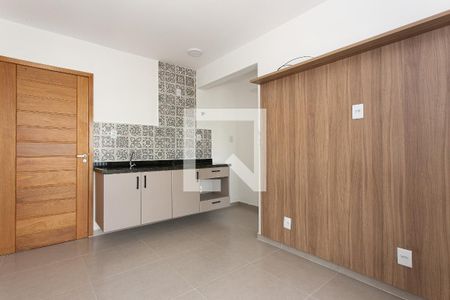 Apartamento para alugar com 1 quarto, 50m² em Vila Gomes Cardim, São Paulo