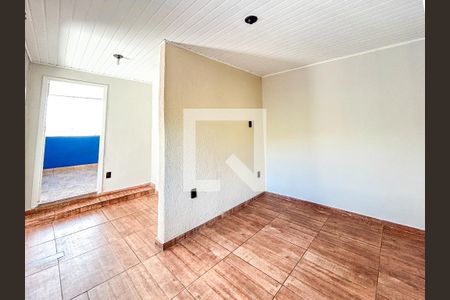 Sala/cozinha de casa à venda com 2 quartos, 70m² em Dom Bosco, Belo Horizonte