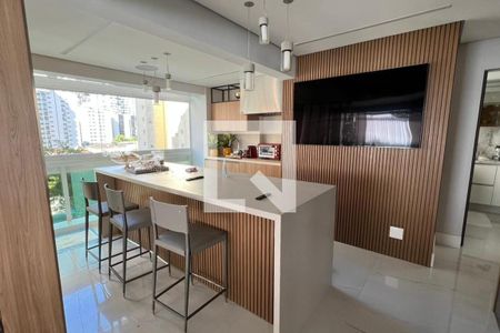 Apartamento à venda com 3 quartos, 248m² em Vila Uberabinha, São Paulo
