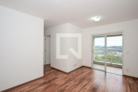 Sala de apartamento para alugar com 3 quartos, 72m² em Jardim Maria Rosa, Taboão da Serra