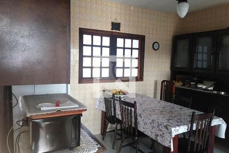Casa à venda com 2 quartos, 225m² em Vila Maria Eugenia, São Paulo