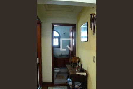Casa à venda com 4 quartos, 350m² em Vila Albertina, São Paulo