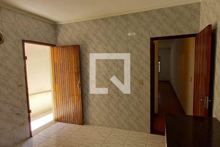 Casa à venda com 3 quartos, 134m² em Jardim Rosa Maria, São Paulo