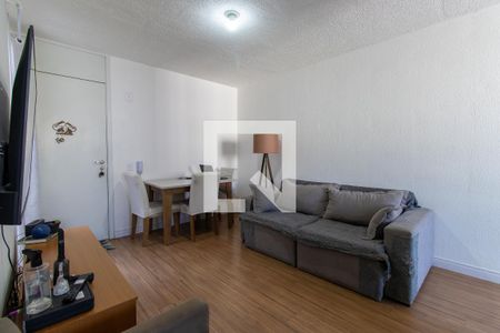 Sala de apartamento para alugar com 2 quartos, 44m² em Recanto Vista Alegre, Cotia
