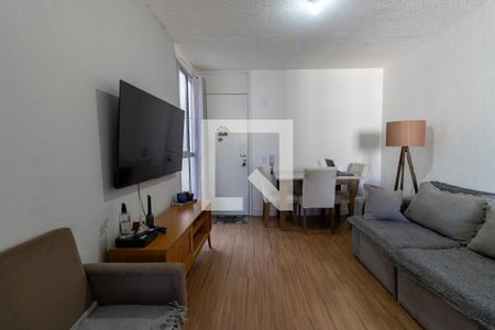 Sala de apartamento para alugar com 2 quartos, 44m² em Recanto Vista Alegre, Cotia