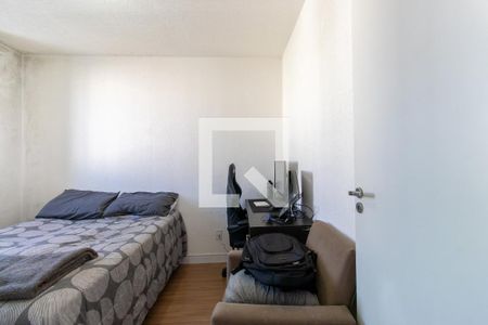 Quarto 2 de apartamento para alugar com 2 quartos, 44m² em Recanto Vista Alegre, Cotia