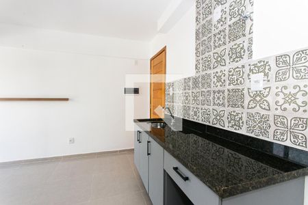 Cozinha de apartamento para alugar com 1 quarto, 50m² em Vila Gomes Cardim, São Paulo
