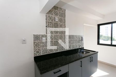 Cozinha de apartamento para alugar com 1 quarto, 58m² em Vila Gomes Cardim, São Paulo