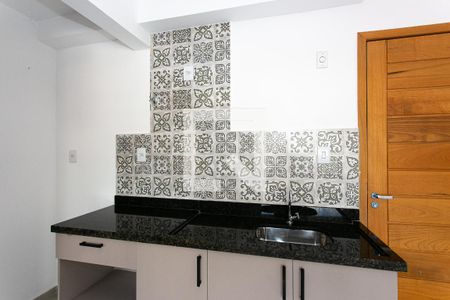 Cozinha de apartamento para alugar com 1 quarto, 50m² em Vila Gomes Cardim, São Paulo