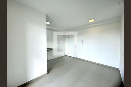 Sala de apartamento para alugar com 2 quartos, 45m² em Macedo, Guarulhos
