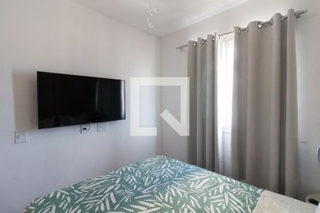 Quarto 1 de apartamento para alugar com 2 quartos, 44m² em Jaguaré, São Paulo