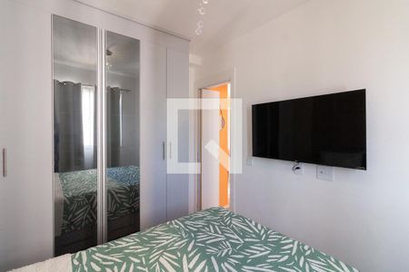 Quarto 1 de apartamento para alugar com 2 quartos, 44m² em Jaguaré, São Paulo