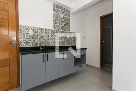 Cozinha de apartamento para alugar com 1 quarto, 50m² em Vila Gomes Cardim, São Paulo