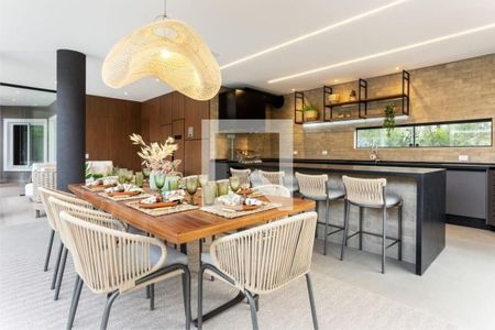 Casa à venda com 6 quartos, 780m² em Residencial Tambore, Barueri