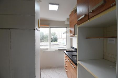 Sala/Cozinha de apartamento para alugar com 1 quarto, 89m² em Centro Cívico, Curitiba