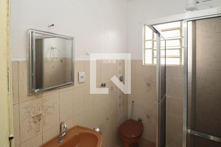 Banheiro  de casa à venda com 2 quartos, 71m² em Parque Casa de Pedra, São Paulo