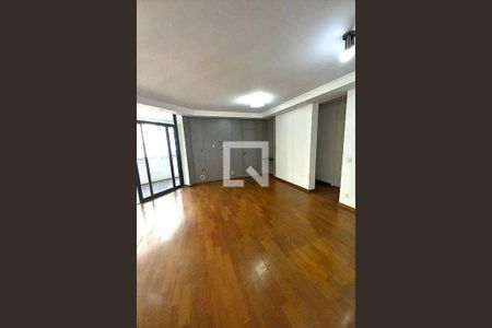 Apartamento à venda com 3 quartos, 130m² em Moema, São Paulo