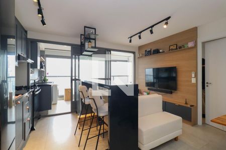 Sala/Cozinha de apartamento à venda com 1 quarto, 52m² em Vila Anglo Brasileira, São Paulo