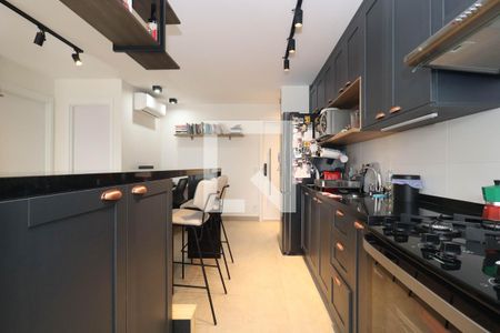 Sala/Cozinha de apartamento à venda com 1 quarto, 52m² em Vila Anglo Brasileira, São Paulo