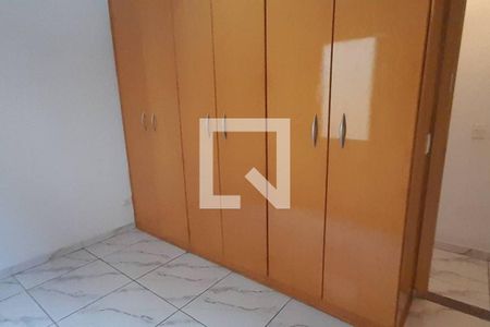Casa à venda com 3 quartos, 178m² em Parque Ipe, São Paulo