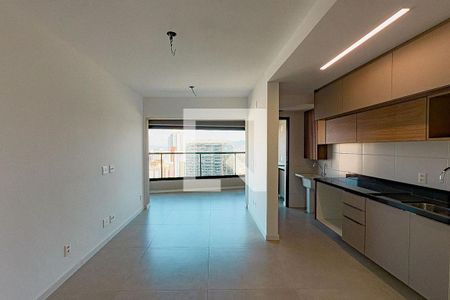 Apartamento à venda com 2 quartos, 75m² em Alphaville, Santana de Parnaíba