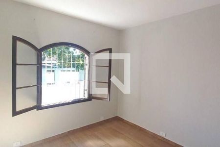 Casa à venda com 3 quartos, 152m² em Parque Ipe, São Paulo