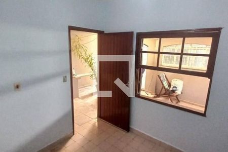 Casa à venda com 3 quartos, 152m² em Parque Ipe, São Paulo