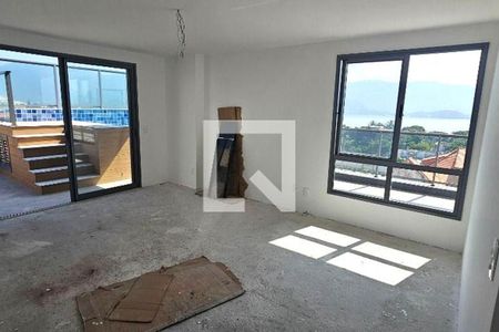 Apartamento à venda com 3 quartos, 161m² em Piratininga, Niterói