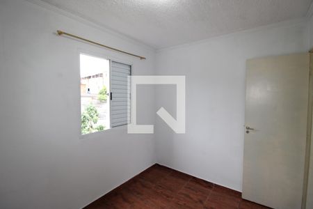 Quarto 2 de apartamento para alugar com 2 quartos, 44m² em Itaim Paulista, São Paulo