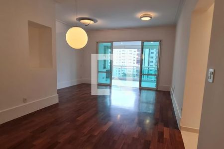 Apartamento para alugar com 3 quartos, 157m² em Aclimação, São Paulo