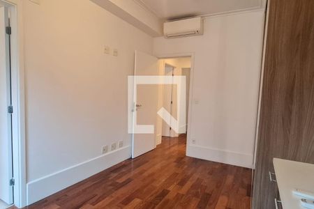 Apartamento para alugar com 3 quartos, 157m² em Aclimação, São Paulo