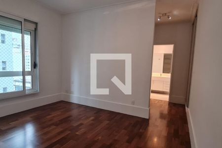 Apartamento para alugar com 3 quartos, 157m² em Aclimação, São Paulo