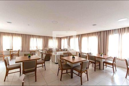 Apartamento à venda com 2 quartos, 60m² em Jardim Mimar, São Paulo