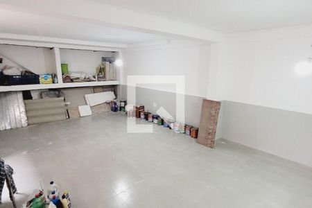 Casa à venda com 3 quartos, 196m² em Jardim Taboao, São Paulo