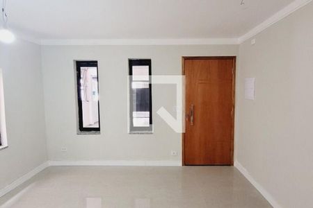 Casa à venda com 3 quartos, 196m² em Jardim Taboao, São Paulo