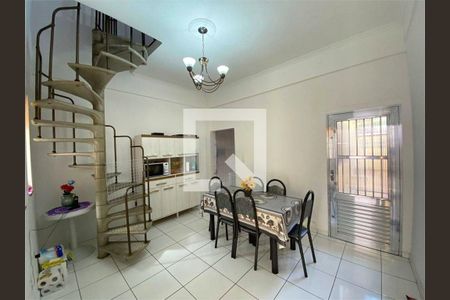 Casa à venda com 2 quartos, 104m² em Vila Pierina, São Paulo