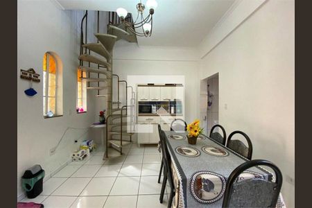 Casa à venda com 2 quartos, 104m² em Vila Pierina, São Paulo