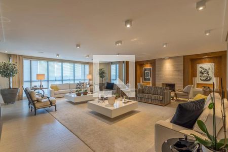 Apartamento à venda com 4 quartos, 409m² em Cambuí, Campinas