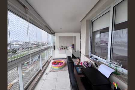 Varanda de apartamento para alugar com 2 quartos, 74m² em Recreio dos Bandeirantes, Rio de Janeiro