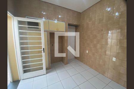 Banheiro  de casa à venda com 4 quartos, 150m² em Lapa, São Paulo
