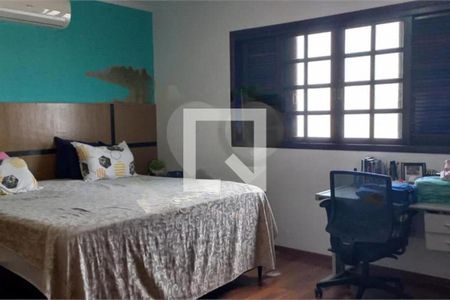 Casa à venda com 3 quartos, 130m² em Vila Ema, São Paulo