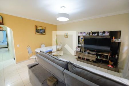 Sala de casa para alugar com 3 quartos, 250m² em Independência, Taubaté