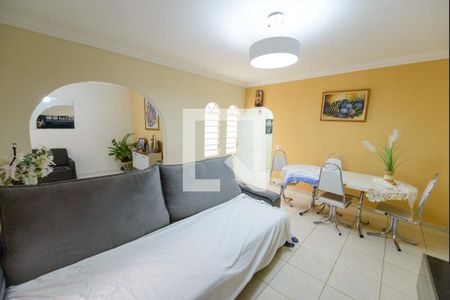 Sala de casa para alugar com 3 quartos, 250m² em Independência, Taubaté