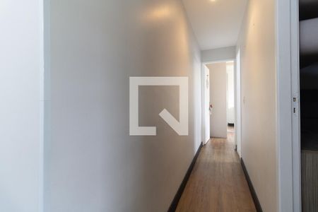 Corredor de apartamento à venda com 2 quartos, 47m² em Jardim Maria Estela, São Paulo