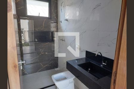 Casa para alugar com 3 quartos, 180m² em Laranjeiras, Uberlândia