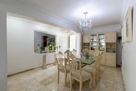 Casa à venda com 3 quartos, 260m² em Mirandópolis, São Paulo