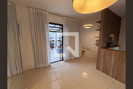 Sala de apartamento para alugar com 3 quartos, 174m² em Recreio dos Bandeirantes, Rio de Janeiro