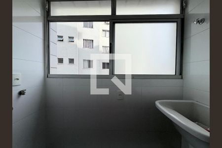 Área de serviço de apartamento para alugar com 2 quartos, 65m² em Manacás, Belo Horizonte