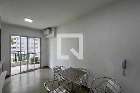 Sala de apartamento para alugar com 1 quarto, 33m² em Vila Nair, São Paulo